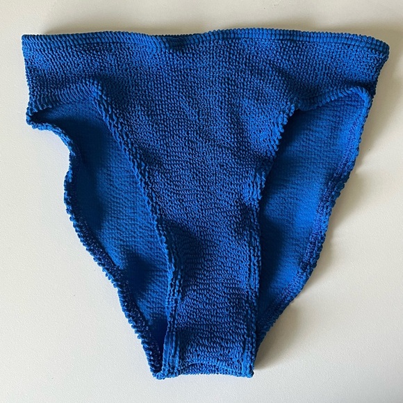 NWT Artesands Arte High Waist Bikini Bottom in Blue Kahlo Crinkle One Size - Picture 4 of 6
